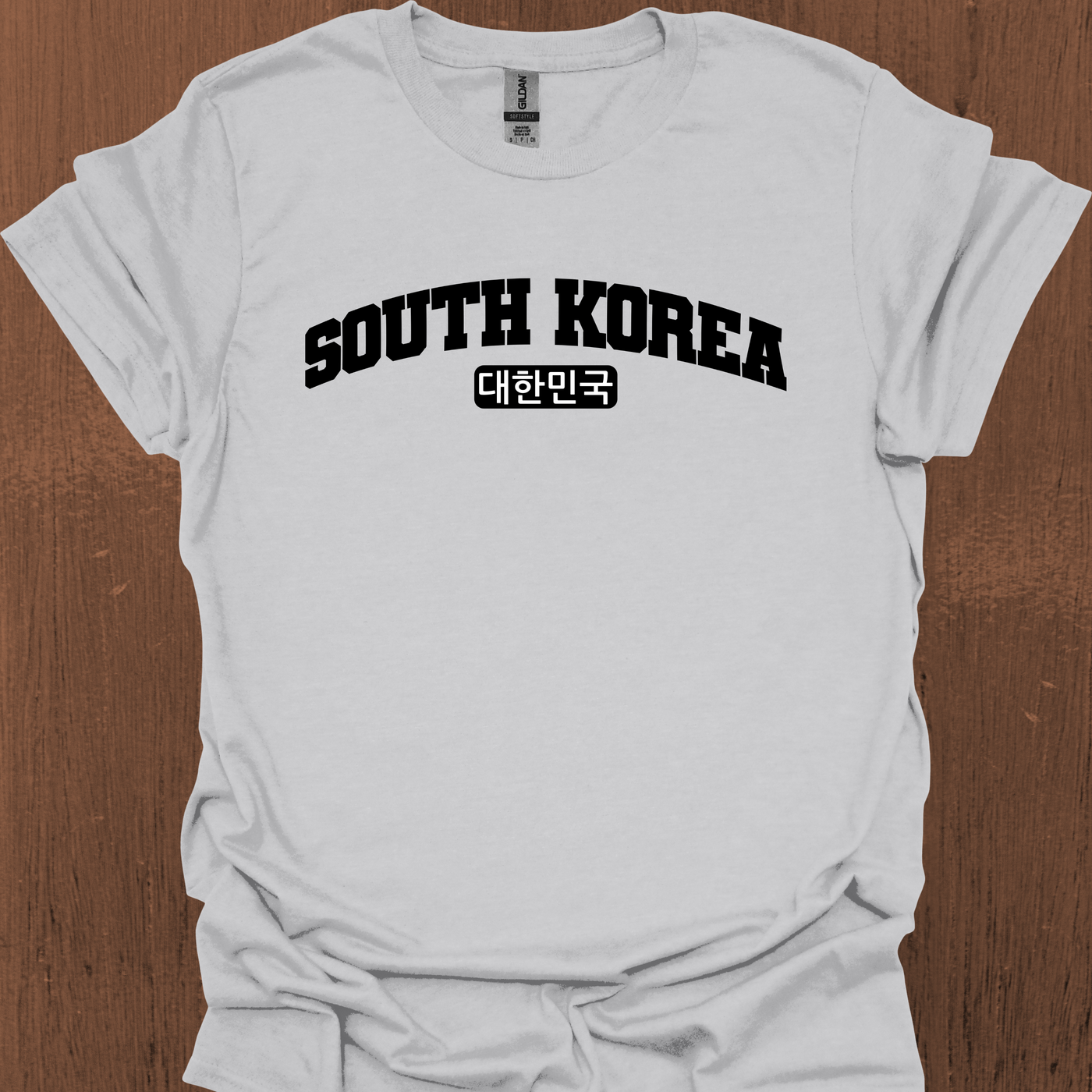 한국어가 들어간 South Korea Varsity 티셔츠