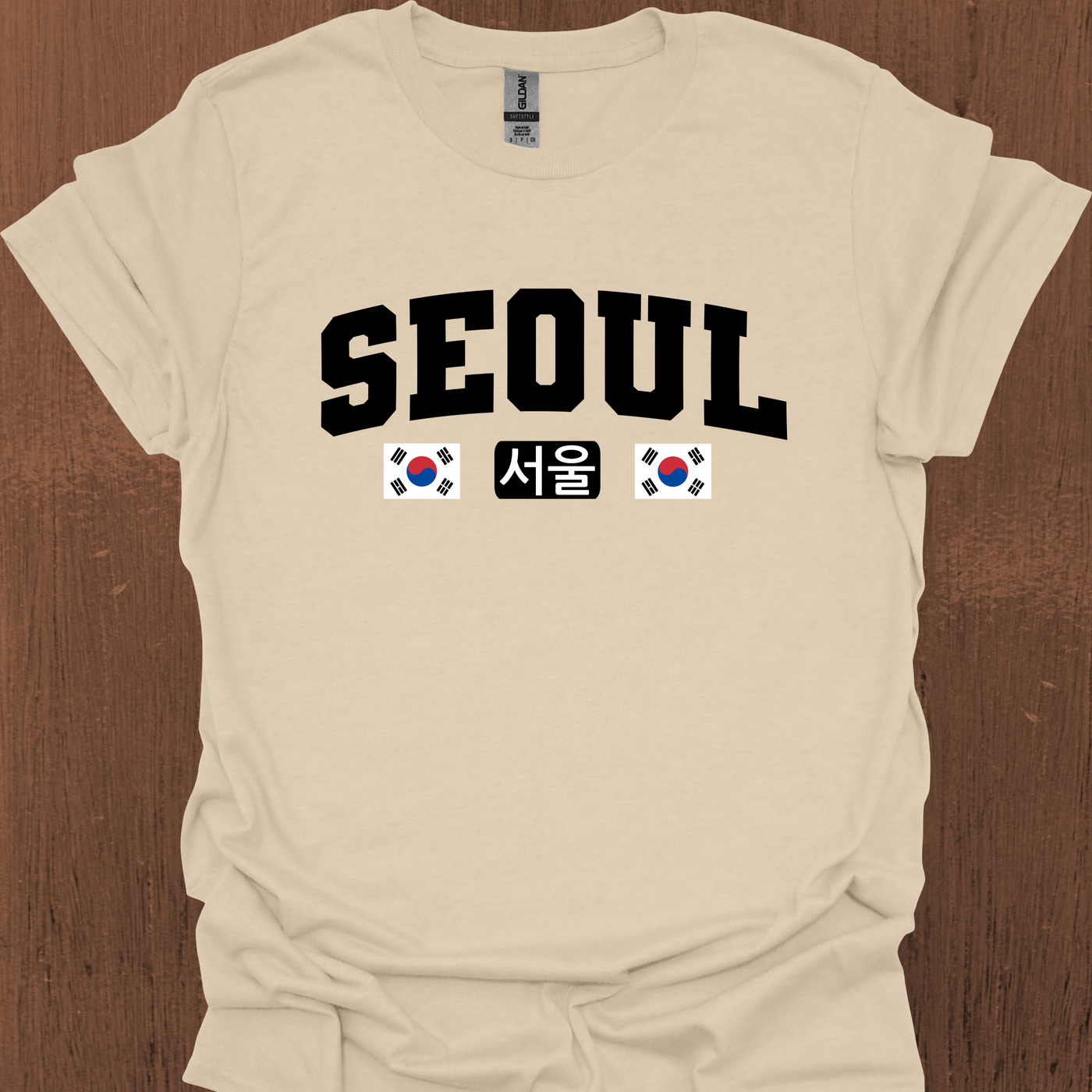 한국과 국기가 있는 서울 대학 티셔츠
