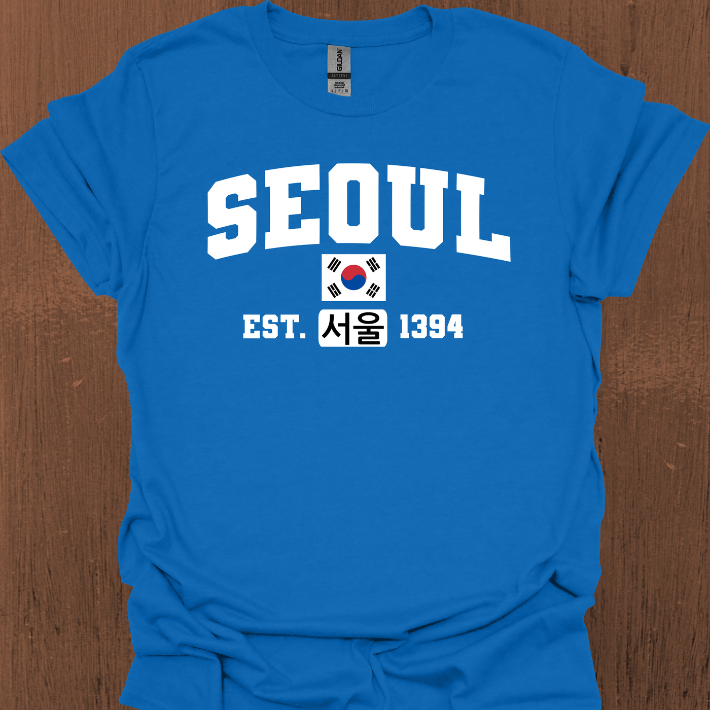 한국어, 국기 및 설립 날짜가 있는 서울 대학 티셔츠